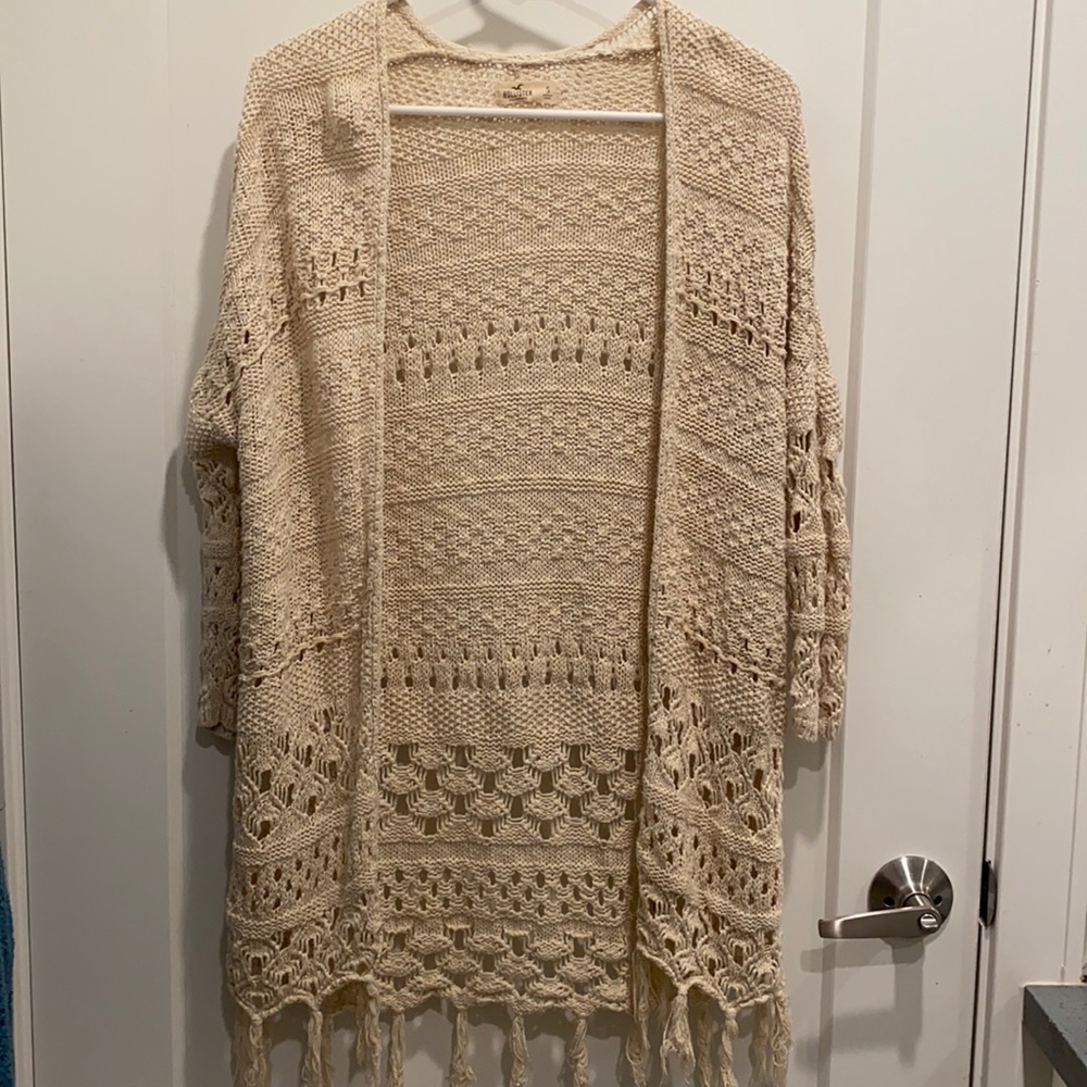 Cardigan with tassels